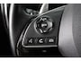 Mitsubishi Outlander 2.0 Executive Edition 7-Persoons Trekhaak, Alcantara, Camera, Goed onderhouden, Stoelverwarming,
