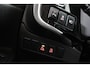 Mitsubishi Outlander 2.0 Executive Edition 7-Persoons Trekhaak, Alcantara, Camera, Goed onderhouden, Stoelverwarming,