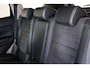 Mitsubishi Outlander 2.0 Executive Edition 7-Persoons Trekhaak, Alcantara, Camera, Goed onderhouden, Stoelverwarming,