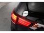 Mitsubishi Outlander 2.0 Executive Edition 7-Persoons Trekhaak, Alcantara, Camera, Goed onderhouden, Stoelverwarming,