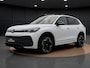 Volkswagen Tiguan 1.5 eHybrid R-Line | Pano dak | Trekhaak | 20" | Navigatie | Stoelverwarming |
