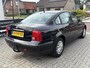 Volkswagen Passat 1.8-5V Clima | trekhaak | cruise | nw apk