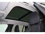 Volvo V60 T6 Recharge AWD Plus Dark - Panorama/schuifdak - IntelliSafe Assist & Surround - 360º Camera - Harman/Kardon audio - Verwarmde voorstoelen, stuur & achterbank - Parkeersensoren voor & achter - Elektr. bedienb. voorstoelen met geheugen - Head up display - Extra getint glas - 19' LMV