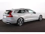 Volvo V60 T6 Recharge AWD Plus Dark - Panorama/schuifdak - IntelliSafe Assist & Surround - 360º Camera - Harman/Kardon audio - Verwarmde voorstoelen, stuur & achterbank - Parkeersensoren voor & achter - Elektr. bedienb. voorstoelen met geheugen - Head up display - Extra getint glas - 19' LMV
