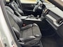 Volvo XC60 2.0 T5 AWD R-Design / B&W / Luchtvering / Trekhaak