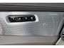 Volvo XC90 T8 Recharge AWD Ultra Dark Exec. Ed. - Luchtvering - Panorama/schuifdak - IntelliSafe Assist & Surround - 360º Camera - Bowers & Wilkins audio - Adaptieve LED koplampen - Verwarmde voorstoelen, stuur & achterbank - Parkeersensoren voor & achter - Elektr. bedienb. voorstoelen met geheugen - Head up display - Draadloze tel. lader - Extra getint glas - 22' LMV