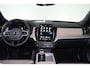 Volvo XC90 T8 Recharge AWD Ultra Dark Exec. Ed. - Luchtvering - Panorama/schuifdak - IntelliSafe Assist & Surround - 360º Camera - Bowers & Wilkins audio - Adaptieve LED koplampen - Verwarmde voorstoelen, stuur & achterbank - Parkeersensoren voor & achter - Elektr. bedienb. voorstoelen met geheugen - Head up display - Draadloze tel. lader - Extra getint glas - 22' LMV