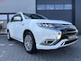 Mitsubishi Outlander 2.4 PHEV Intense ✓SOH 75.1% ✓Full LED ✓Camera ✓Half Leder Alcantara ✓Cruise ✓Apple Carplay & Android Auto ✓Stoelverwarming ✓Trekhaak