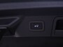 Land Rover Range Rover Velar 2.0 P400e R-Dynamic HSE [SCHUIFKANTELDAK, MERIDAN AUDIO, APPLE CARPLAY, TREKHAAK AFNEEMBAAR, CAMERA,DIGITAL DASH, HEAD UP, STUUR.STOELVERWARMING, ELEK.. ACHTERKLEP,