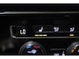 Volkswagen Golf 2.0 TSI GTI TCR /PANO/MILLTEK/CARPLAY/CARBON/KEYLESS/ACC/VOL
