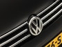 Volkswagen Touran 1.5 TSI R-Line Sport 7 Persoons 150Pk Automaat (2X R-LINE, PANORAMADAK, LEDER, APPLE CARPLAY, KEYLESS, SPORTSTOELEN, STOELVERWARMING, GETINT GLAS, NIEUWSTAAT)