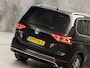 Volkswagen Touran 1.5 TSI R-Line Sport 7 Persoons 150Pk Automaat (2X R-LINE, PANORAMADAK, LEDER, APPLE CARPLAY, KEYLESS, SPORTSTOELEN, STOELVERWARMING, GETINT GLAS, NIEUWSTAAT)