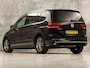 Volkswagen Touran 1.5 TSI R-Line Sport 7 Persoons 150Pk Automaat (2X R-LINE, PANORAMADAK, LEDER, APPLE CARPLAY, KEYLESS, SPORTSTOELEN, STOELVERWARMING, GETINT GLAS, NIEUWSTAAT)
