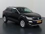Volkswagen T-Roc 1.5 TSI Style Business Automaat | Adaptieve Cruise Control | Trekhaak | Achteruitrijcamera | Climate Control |