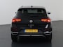 Volkswagen T-Roc 1.5 TSI Style Business Automaat | Adaptieve Cruise Control | Trekhaak | Achteruitrijcamera | Climate Control |