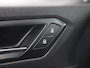Volkswagen T-Roc 1.5 TSI Style Business Automaat | Adaptieve Cruise Control | Trekhaak | Achteruitrijcamera | Climate Control |