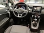 Renault Captur 1.0 TCe 100 Bi-Fuel Intens / Nederlandse Auto / Eerste Eigenaar / Dealer Onderhouden / Trekhaak / Apple CarPlay/Android Auto / Camera / Parkeersensoren Voor + Achter / Half Lederen Bekleding / Adaptive Cruise Control / Climate Control /