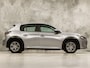 Peugeot e-208 EV Active 50 kWh Automaat (APPLE CARPLAY, SOH 91,3%, GROOT NAVI, 360 CAMERA, SPORTSTOELEN, LM VELGEN, KEYLESS, NIEUWSTAAT)