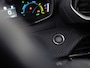 Peugeot e-208 EV Active 50 kWh Automaat (APPLE CARPLAY, SOH 91,3%, GROOT NAVI, 360 CAMERA, SPORTSTOELEN, LM VELGEN, KEYLESS, NIEUWSTAAT)