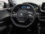 Peugeot e-208 EV Active 50 kWh Automaat (APPLE CARPLAY, SOH 91,3%, GROOT NAVI, 360 CAMERA, SPORTSTOELEN, LM VELGEN, KEYLESS, NIEUWSTAAT)