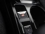 Peugeot e-208 EV Active 50 kWh Automaat (APPLE CARPLAY, SOH 91,3%, GROOT NAVI, 360 CAMERA, SPORTSTOELEN, LM VELGEN, KEYLESS, NIEUWSTAAT)