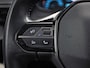 Peugeot e-208 EV Active 50 kWh Automaat (APPLE CARPLAY, SOH 91,3%, GROOT NAVI, 360 CAMERA, SPORTSTOELEN, LM VELGEN, KEYLESS, NIEUWSTAAT)