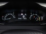 Peugeot e-208 EV Active 50 kWh Automaat (APPLE CARPLAY, SOH 91,3%, GROOT NAVI, 360 CAMERA, SPORTSTOELEN, LM VELGEN, KEYLESS, NIEUWSTAAT)