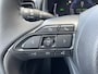 Toyota Yaris HYBRID 115 DYNAMIC VOORRAADVOORDEEL VAN €33.680 VOOR €29.680! STOEL/STUURVERW 17'' LM-VELGEN PARK-SENSOREN BLIND SPOT NAVI AD-CRUISE CAMERA KEYLESS APPLE/ANDROID LED