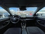 Toyota Yaris HYBRID 115 DYNAMIC VOORRAADVOORDEEL VAN €33.680 VOOR €29.680! STOEL/STUURVERW 17'' LM-VELGEN PARK-SENSOREN BLIND SPOT NAVI AD-CRUISE CAMERA KEYLESS APPLE/ANDROID LED