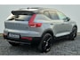 Volvo XC40 2.0 B3 Ultra Black Edition Panoramadak - 360 Camera - 19 Lichtmetalen wielen - Lounge-pakket - Harman Kardon Audio - Alarm - Climate - Privacy Glass – R980 Interieur – Power seats bestuurder memory - Two Tone – Full led koplampen