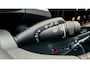 Volvo XC40 2.0 B3 Ultra Black Edition Panoramadak - 360 Camera - 19 Lichtmetalen wielen - Lounge-pakket - Harman Kardon Audio - Alarm - Climate - Privacy Glass – R980 Interieur – Power seats bestuurder memory - Two Tone – Full led koplampen