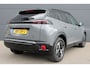 Peugeot e-2008 EV GT Avantage 54 kWh | SOH 98% | 12.500km | NL auto | Fase 3 laden | Navigatie | Camera voor + achter | Adaptieve cruise control |