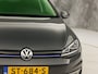 Volkswagen Golf Variant 1.5 TSI Highline 150Pk Automaat (VIRTUAL COCKPIT, APPLE CARPLAY, ALCANTARA, CAMERA, TREKHAAK, SPORTSTOELEN, GETINT GLAS, ADAPTIVE CRUISE, TREKHAAK, NIEUWSTAAT)