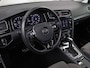 Volkswagen Golf Variant 1.5 TSI Highline 150Pk Automaat (VIRTUAL COCKPIT, APPLE CARPLAY, ALCANTARA, CAMERA, TREKHAAK, SPORTSTOELEN, GETINT GLAS, ADAPTIVE CRUISE, TREKHAAK, NIEUWSTAAT)