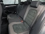 Volkswagen Golf Variant 1.5 TSI Highline 150Pk Automaat (VIRTUAL COCKPIT, APPLE CARPLAY, ALCANTARA, CAMERA, TREKHAAK, SPORTSTOELEN, GETINT GLAS, ADAPTIVE CRUISE, TREKHAAK, NIEUWSTAAT)