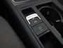 Volkswagen Golf Variant 1.5 TSI Highline 150Pk Automaat (VIRTUAL COCKPIT, APPLE CARPLAY, ALCANTARA, CAMERA, TREKHAAK, SPORTSTOELEN, GETINT GLAS, ADAPTIVE CRUISE, TREKHAAK, NIEUWSTAAT)