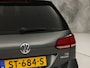 Volkswagen Golf Variant 1.5 TSI Highline 150Pk Automaat (VIRTUAL COCKPIT, APPLE CARPLAY, ALCANTARA, CAMERA, TREKHAAK, SPORTSTOELEN, GETINT GLAS, ADAPTIVE CRUISE, TREKHAAK, NIEUWSTAAT)