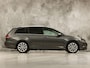 Volkswagen Golf Variant 1.5 TSI Highline 150Pk Automaat (VIRTUAL COCKPIT, APPLE CARPLAY, ALCANTARA, CAMERA, TREKHAAK, SPORTSTOELEN, GETINT GLAS, ADAPTIVE CRUISE, TREKHAAK, NIEUWSTAAT)