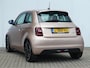 Fiat 500 3+1 La Prima 42 kWh | ADAPTIVE CRUISE | DODEHOEKDETECTIE | CAMERA | STOELVERWARMING | PARKEERSENSOREN V+A | APPLE CARPLAY / ANDROID AUTO | NAVI | LMV 17" |