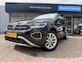 Volkswagen T-Roc 1.5 TSI Life Edition | Camera | Virtual cockpit