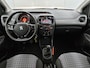 Peugeot 108 Active 1.0 e-VTi 72pk | Navigatie via Apple Carplay / Android Auto | Achteruitrijcamera | Airco | DAB+ radio | Bluetooth carkit & audiostreaming | Elektrische ramen | Centrale portiervergrendeling | Multifunctioneel stuurwiel | Dealeronderhouden | Zuinig en voordelig autorijden! |