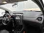 Peugeot 108 Active 1.0 e-VTi 72pk | Navigatie via Apple Carplay / Android Auto | Achteruitrijcamera | Airco | DAB+ radio | Bluetooth carkit & audiostreaming | Elektrische ramen | Centrale portiervergrendeling | Multifunctioneel stuurwiel | Dealeronderhouden | Zuinig en voordelig autorijden! |