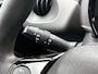 Peugeot 108 Active 1.0 e-VTi 72pk | Navigatie via Apple Carplay / Android Auto | Achteruitrijcamera | Airco | DAB+ radio | Bluetooth carkit & audiostreaming | Elektrische ramen | Centrale portiervergrendeling | Multifunctioneel stuurwiel | Dealeronderhouden | Zuinig en voordelig autorijden! |
