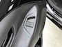 Peugeot 108 Active 1.0 e-VTi 72pk | Navigatie via Apple Carplay / Android Auto | Achteruitrijcamera | Airco | DAB+ radio | Bluetooth carkit & audiostreaming | Elektrische ramen | Centrale portiervergrendeling | Multifunctioneel stuurwiel | Dealeronderhouden | Zuinig en voordelig autorijden! |