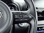 Toyota Yaris 1.5 Hybrid Executive | Dodehoek detectie | Head-up display | Stoelverwarming | Apple Carplay / Android Auto | Parkeersensoren voor/achter | 17 inch