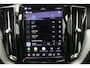 Volvo XC60 2.0 T6 Plug-in hybrid AWD Plus Dark ELEKT. TREKHAAK, PANO, MEMORY 2X, WINTER PACK, ADAPT. CRUISE, CLIMA, NAVI, CAMERA, PDC V&A, APPLE CARPLAY/ANDROID AUTO, BLIS, KEYLESS, HARMAN/KARDON, ELEKT. ACHTERKLEP, ELEKT. STOELEN, 40.666KM