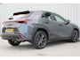 Lexus UX 250h | Incl. 12 maanden garantie | Achteruitrijcamera | Keyless entry/start | Climate controle | Cruise controle | Lane Assist | DAB | Draadloze telefoonlader | Apple CarPlay/Android Auto |