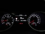 Kia Ceed 1.5 T-GDi DynamicPlusLine 160Pk Automaat (APPLE CARPLAY, GROOT NAVI, STUUR/STOELVERWARMING, SPORTSTOELEN, CAMERA, ADAPTIVE CRUISE, GETINT GLAS, NIEUWSTAAT)