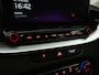 Kia Ceed 1.5 T-GDi DynamicPlusLine 160Pk Automaat (APPLE CARPLAY, GROOT NAVI, STUUR/STOELVERWARMING, SPORTSTOELEN, CAMERA, ADAPTIVE CRUISE, GETINT GLAS, NIEUWSTAAT)