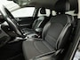 Kia Ceed 1.5 T-GDi DynamicPlusLine 160Pk Automaat (APPLE CARPLAY, GROOT NAVI, STUUR/STOELVERWARMING, SPORTSTOELEN, CAMERA, ADAPTIVE CRUISE, GETINT GLAS, NIEUWSTAAT)